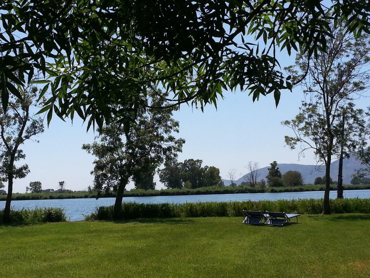 Magia Sul Lago Di Fondi モンテ・サン・ビアージョ エクステリア 写真